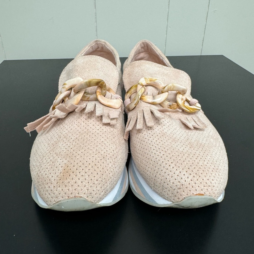 Blush pink coconuts by Matisse shoes